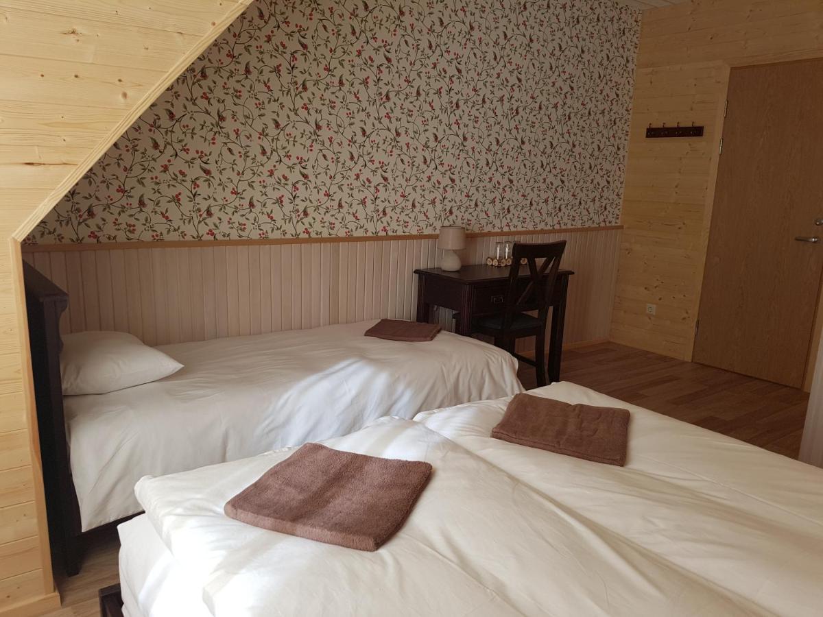 Risti Kodumajutus Apartment Lemsi Bagian luar foto