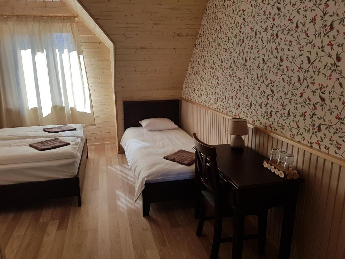 Risti Kodumajutus Apartment Lemsi Bagian luar foto